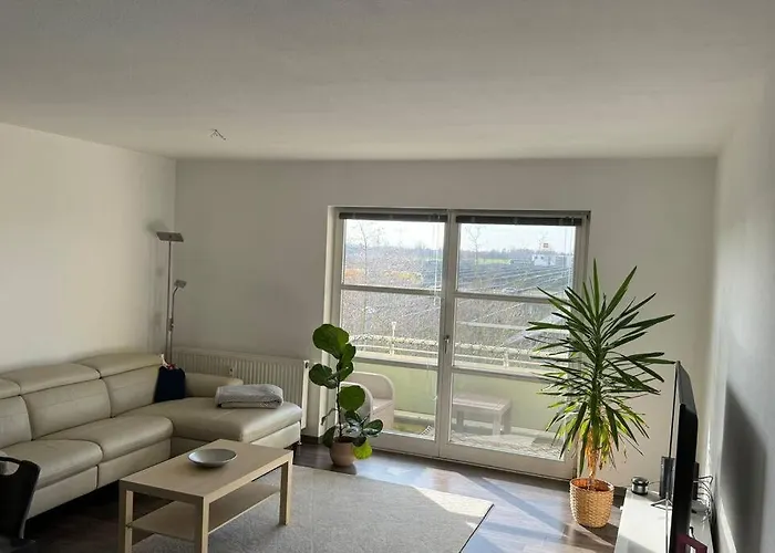 Wohnung In Leipzig Naehe Messe,Bmw,Porsche,Flughafen